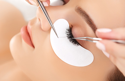 Eyelash extension courses
